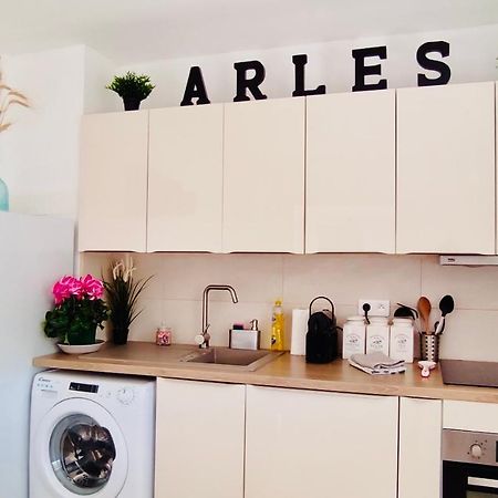 Le Jardin Arlesien - Parking Apartment Luaran gambar