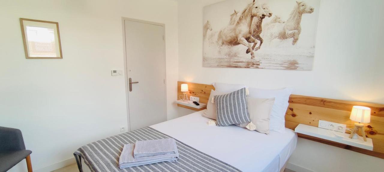 Le Jardin Arlesien - Parking Apartment Luaran gambar