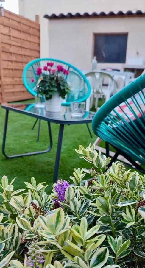 Le Jardin Arlesien - Parking Apartment Luaran gambar